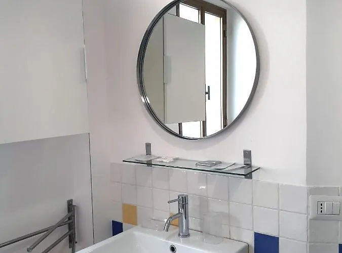 Casa Di Giù Casa vacanze *